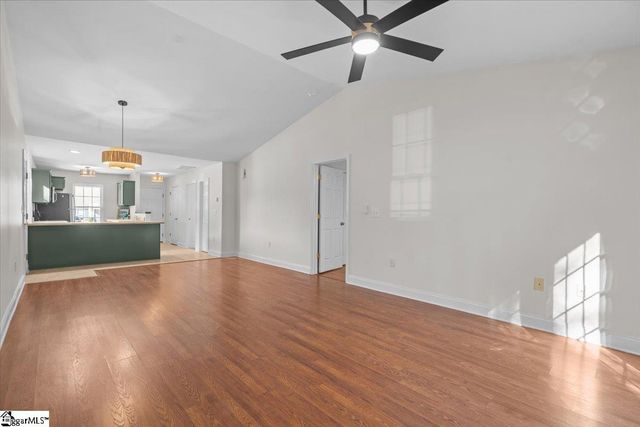 320 Oak Knoll Court, Seneca, SC 29678