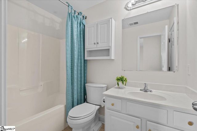 320 Oak Knoll Court, Seneca, SC 29678