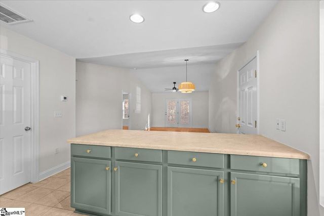 320 Oak Knoll Court, Seneca, SC 29678