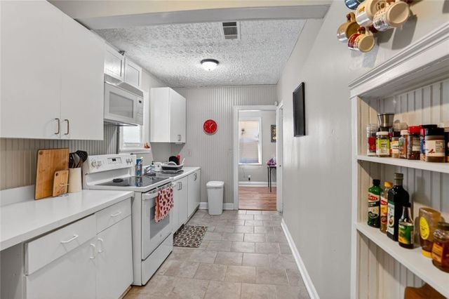 1968 Markone NW Street, Atlanta, GA 30318