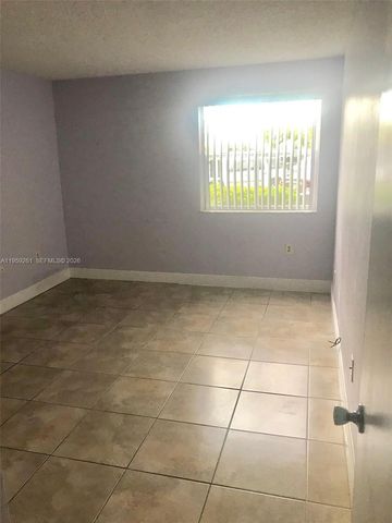 6272 NW 186th St 114, Hialeah, FL 33015