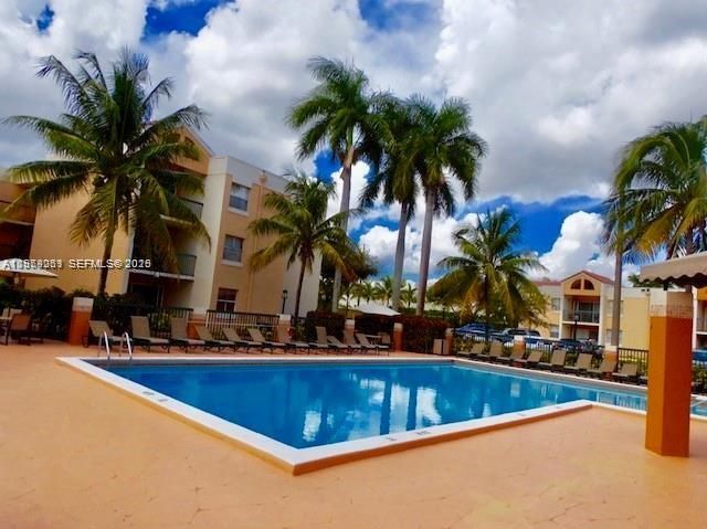 6272 NW 186th St 114, Hialeah, FL 33015