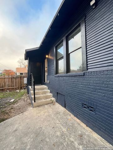 706 Evergreen Ct, San Antonio, TX 78212