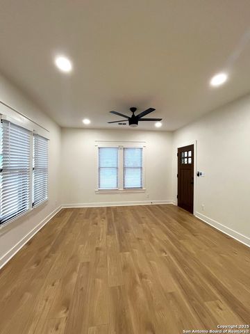 706 Evergreen Ct, San Antonio, TX 78212