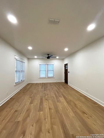 706 Evergreen Ct, San Antonio, TX 78212