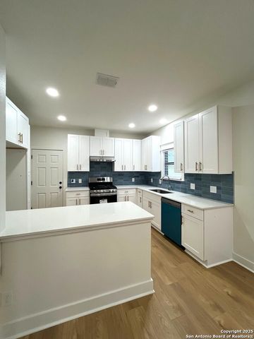 706 Evergreen Ct, San Antonio, TX 78212