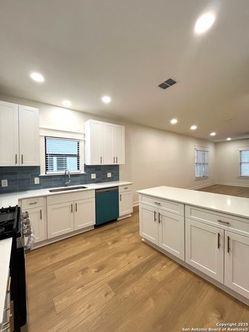 706 Evergreen Ct, San Antonio, TX 78212