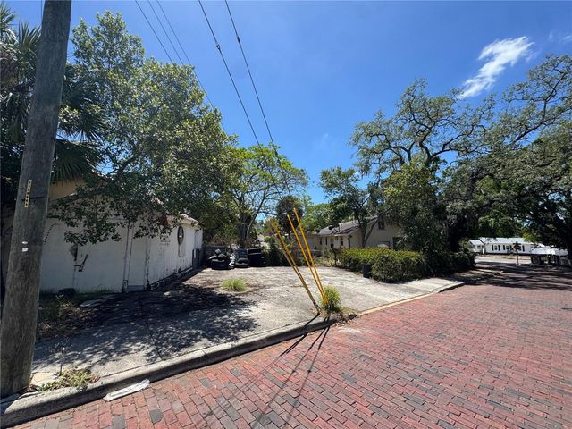 72 ADA STREET, Tarpon Springs, FL 34689