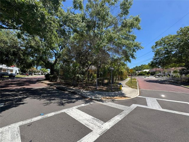 72 ADA STREET, Tarpon Springs, FL 34689