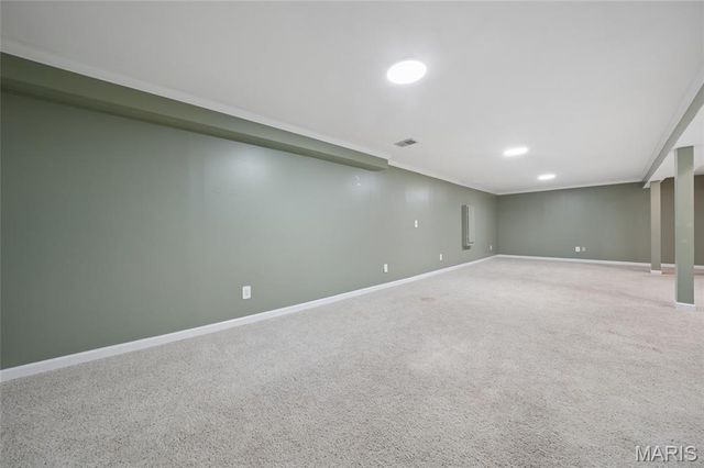 922 Chula Drive, Hazelwood, MO 63042