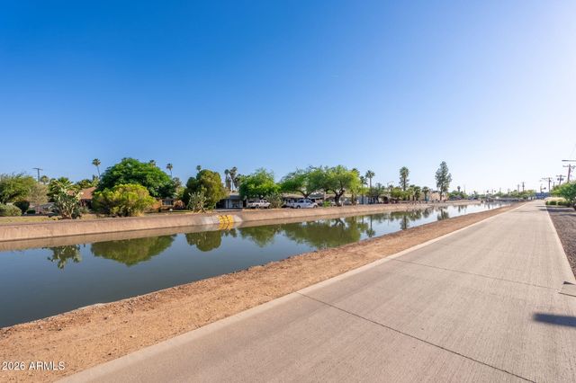 515 W HAZELWOOD Street, Phoenix, AZ 85013