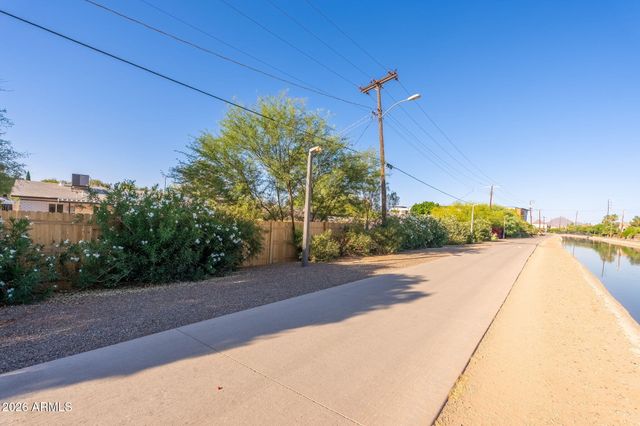 515 W HAZELWOOD Street, Phoenix, AZ 85013