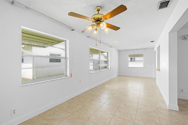 1714 SW 19th Drive, Boynton Beach, FL 33426