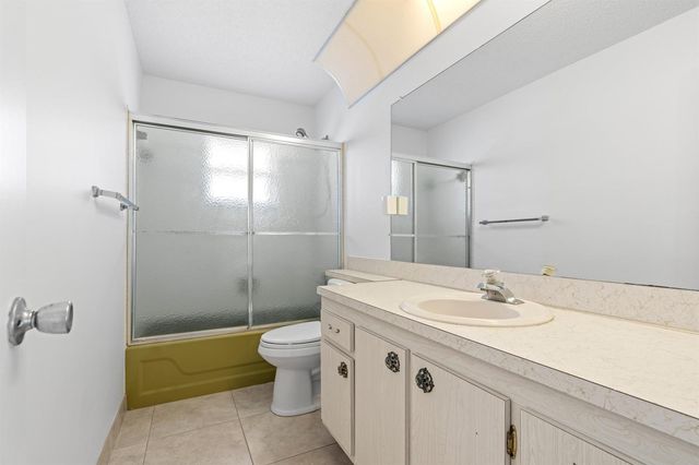 1714 SW 19th Drive, Boynton Beach, FL 33426