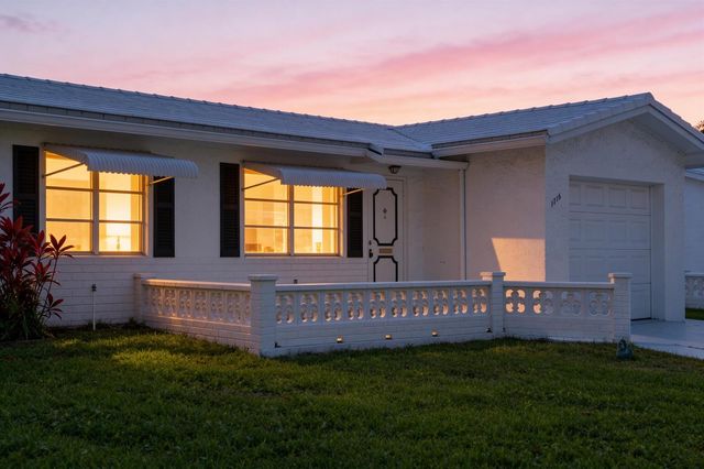 1714 SW 19th Drive, Boynton Beach, FL 33426