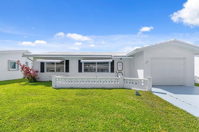 1714 SW 19th Drive, Boynton Beach, FL 33426