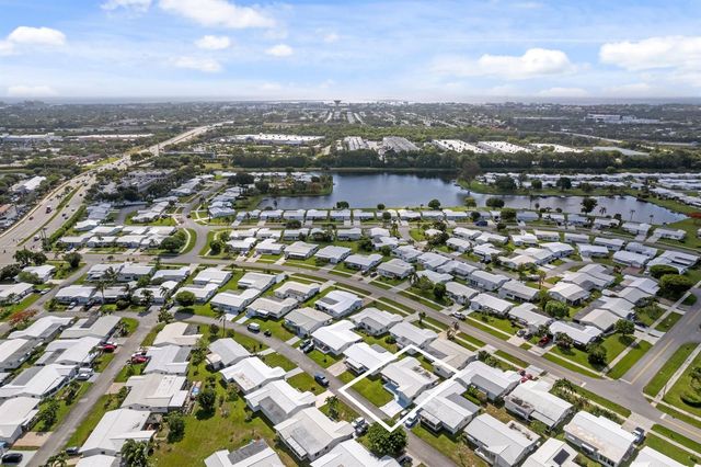 1714 SW 19th Drive, Boynton Beach, FL 33426