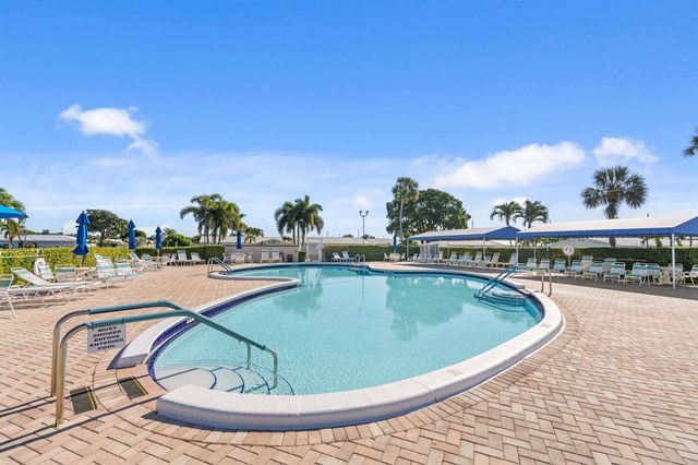1714 SW 19th Drive, Boynton Beach, FL 33426