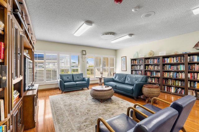 1714 SW 19th Drive, Boynton Beach, FL 33426