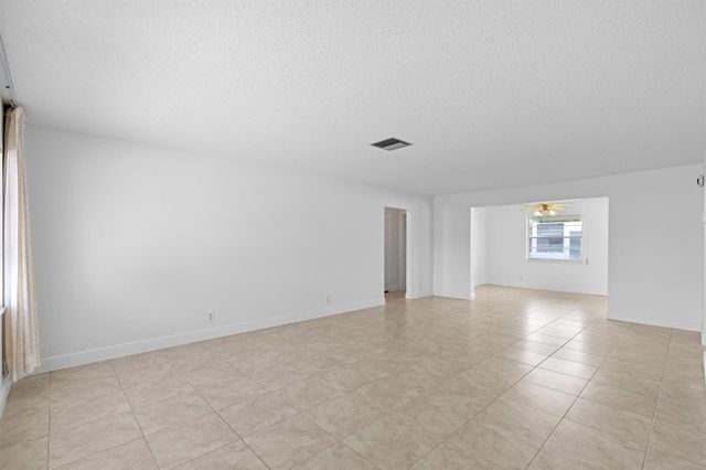 1714 SW 19th Drive, Boynton Beach, FL 33426
