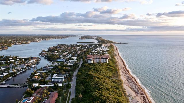 1714 SW 19th Drive, Boynton Beach, FL 33426