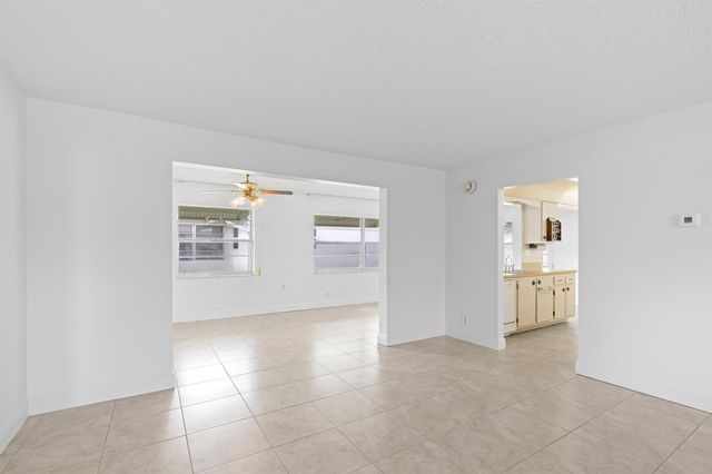 1714 SW 19th Drive, Boynton Beach, FL 33426
