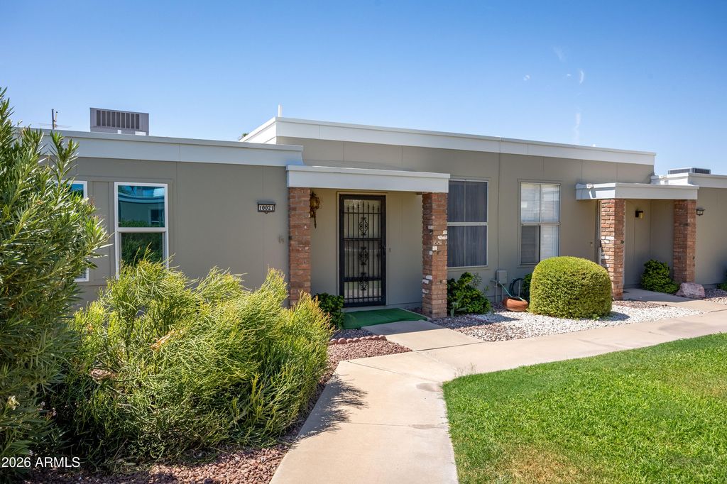 10021 W Thunderbird Boulevard, Sun City, AZ 85351 — exterior