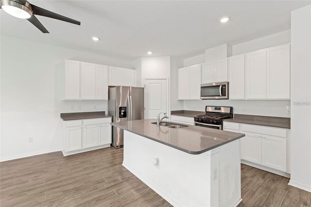 5435 LOS ROBLES COURT, Palmetto, FL 34221