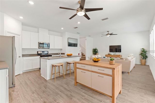 5435 LOS ROBLES COURT, Palmetto, FL 34221