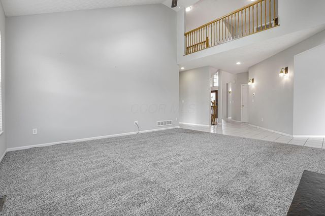 676 Theron Court, Pickerington, OH 43147