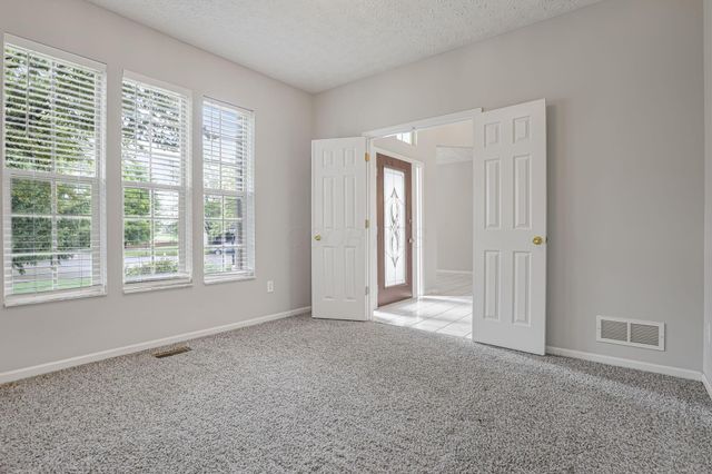 676 Theron Court, Pickerington, OH 43147