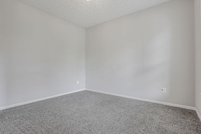 676 Theron Court, Pickerington, OH 43147