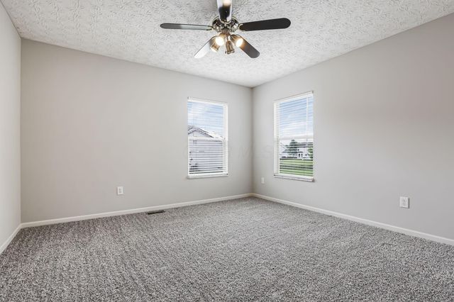 676 Theron Court, Pickerington, OH 43147