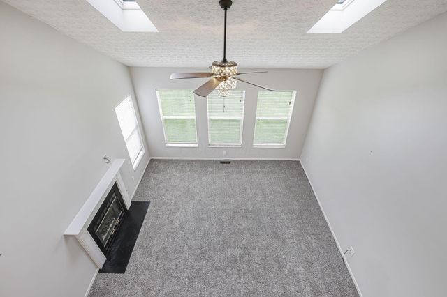676 Theron Court, Pickerington, OH 43147
