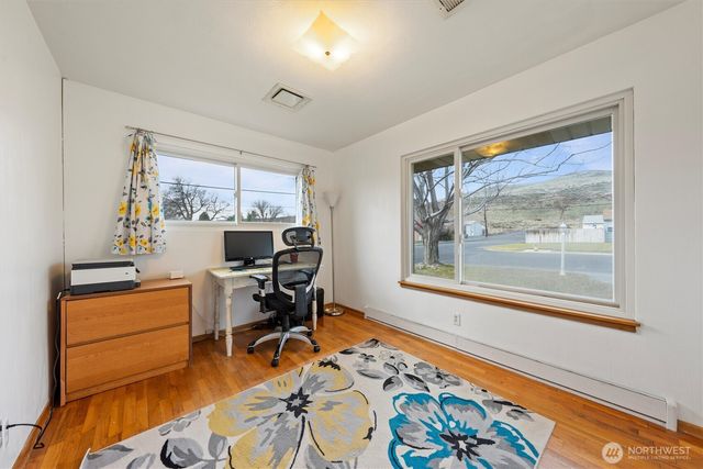 1162 D Street SW, Ephrata, WA 98823