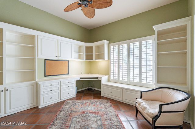 7231 E Desert Moon Loop, Tucson, AZ 85750