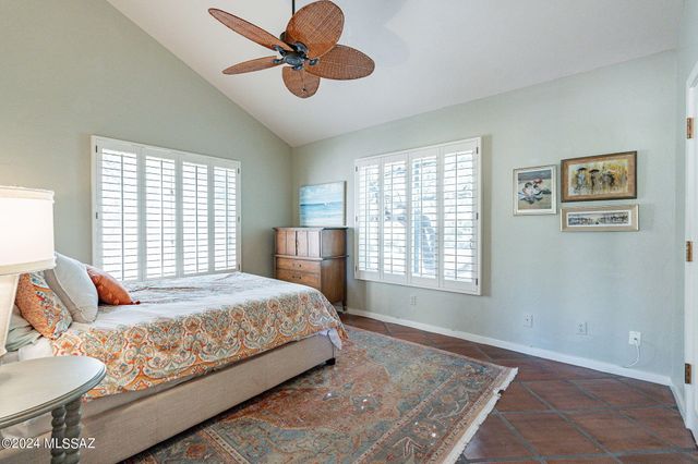 7231 E Desert Moon Loop, Tucson, AZ 85750