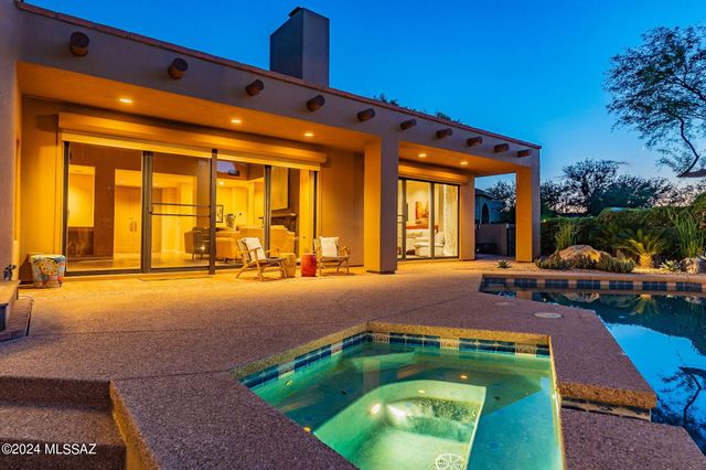 7231 E Desert Moon Loop, Tucson, AZ 85750