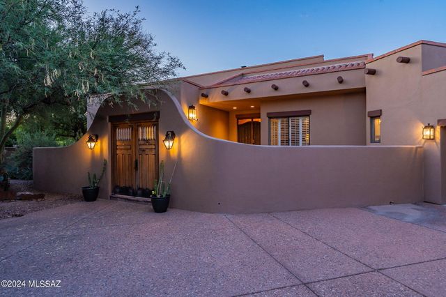 7231 E Desert Moon Loop, Tucson, AZ 85750