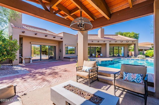 7231 E Desert Moon Loop, Tucson, AZ 85750