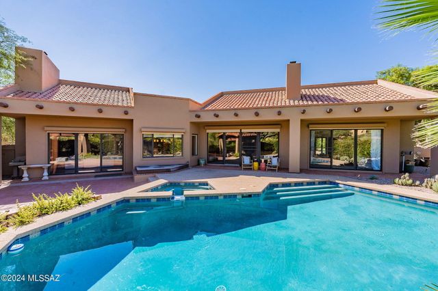 7231 E Desert Moon Loop, Tucson, AZ 85750