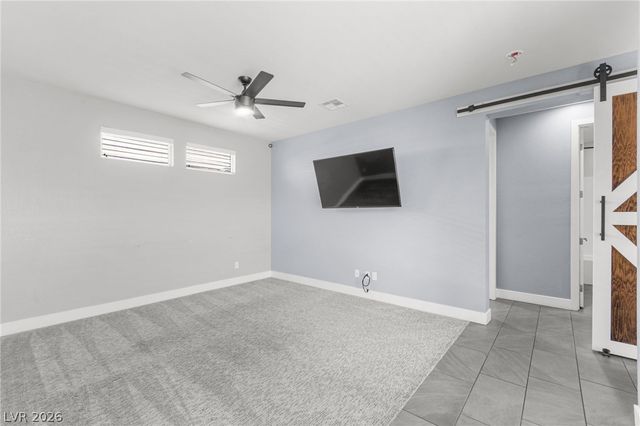 9675 Skye Cliff Avenue, Las Vegas, NV 89166