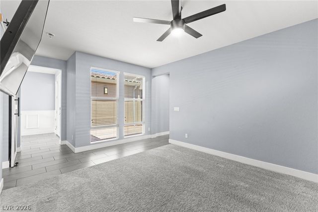 9675 Skye Cliff Avenue, Las Vegas, NV 89166