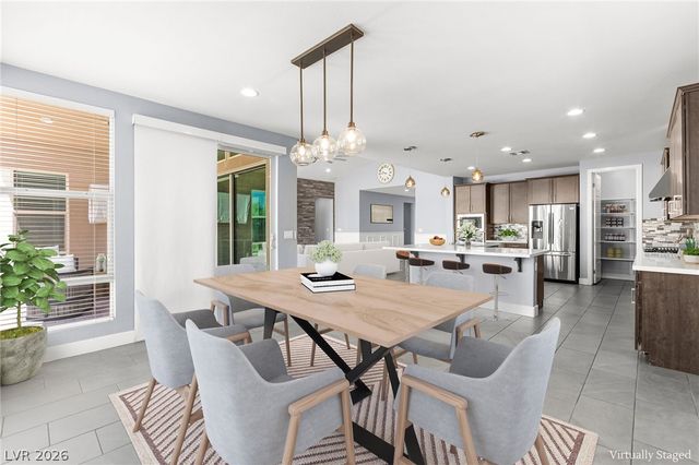 9675 Skye Cliff Avenue, Las Vegas, NV 89166