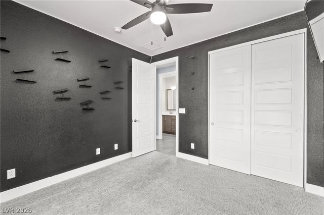 9675 Skye Cliff Avenue, Las Vegas, NV 89166