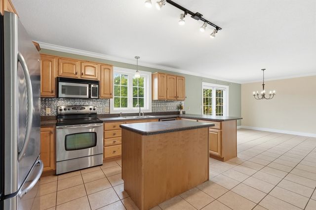 35 Alvord Street, South Hadley, MA 01075