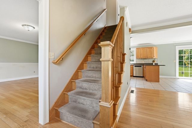 35 Alvord Street, South Hadley, MA 01075