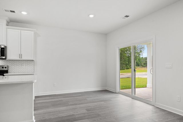 126 Jasmine Dr., Longs, SC 29568