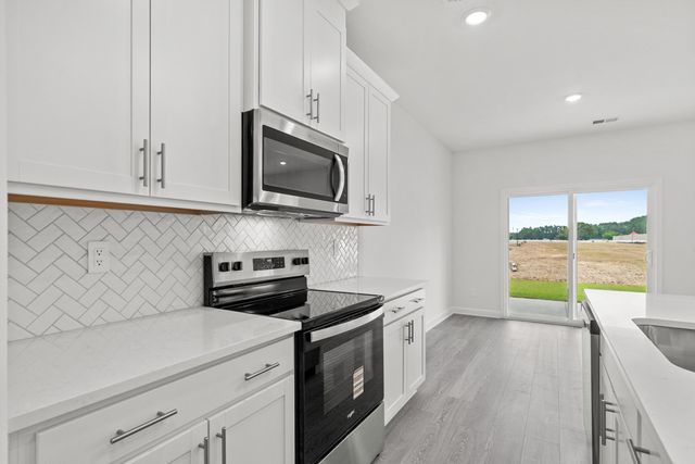 126 Jasmine Dr., Longs, SC 29568