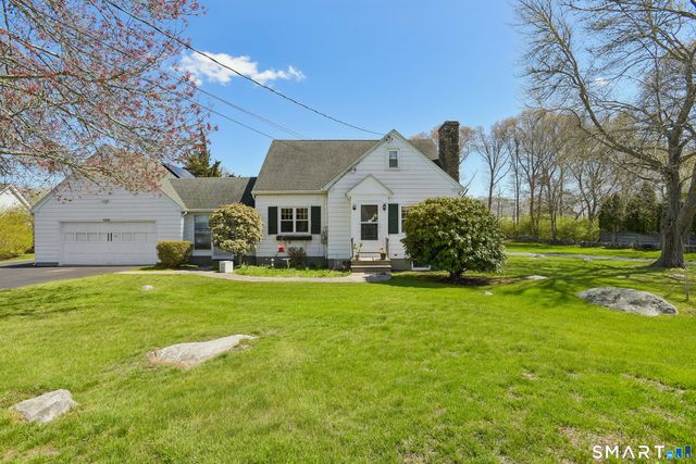 138 South Broad Street, Stonington, CT 06379